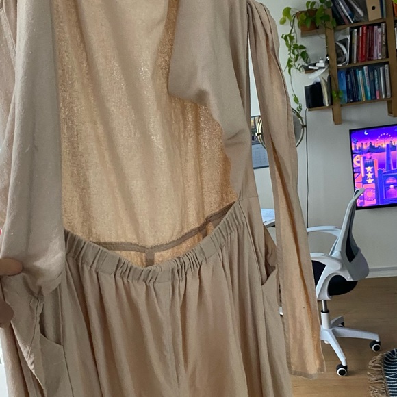 Ozma of California matador silk romper in conch beige size small. - Picture 7 of 10